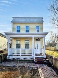 Building Photo - Charming 3-Bedroom Home – Spacious & Conve...