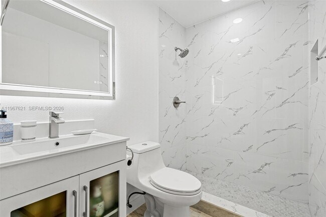 Building Photo - 9439 SW 123rd Ave Ct