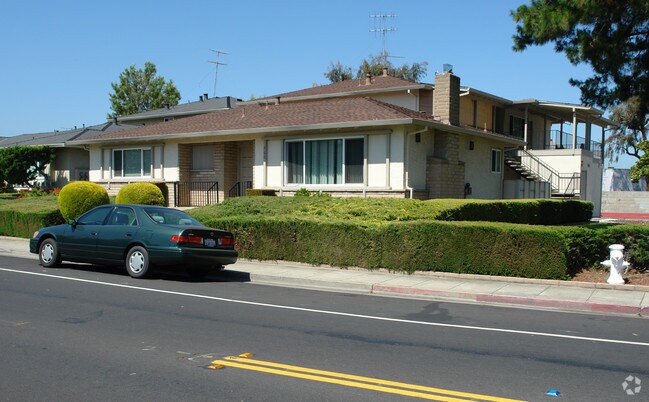 Primary Photo - 760 Harvard Ave