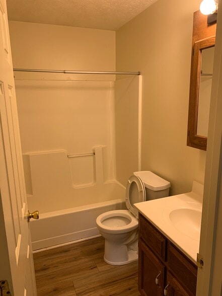 Building Photo - 1066 Brandy Ln