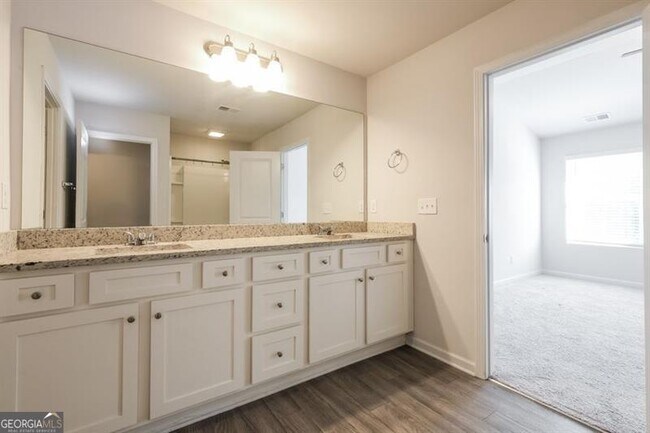 Building Photo - 3507 Abbey Wy