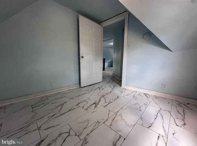 Building Photo - 110 S Broad St