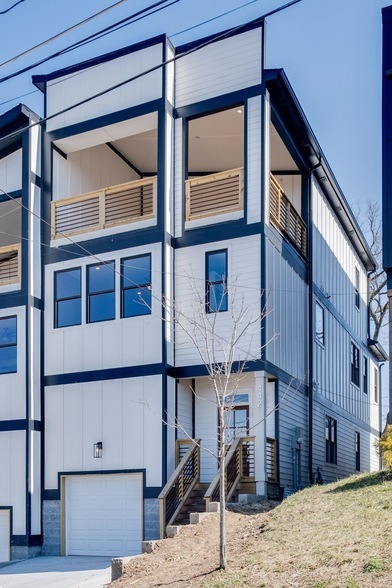 Primary Photo - 442 37th Ave N