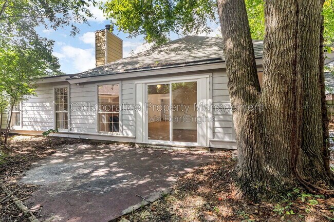 Building Photo - 6 English Saddle Ct
