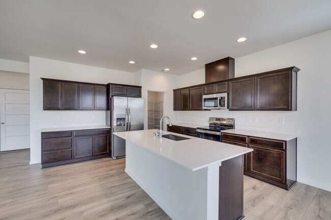 Building Photo - Brand New 4 Bed Home in Marysville!