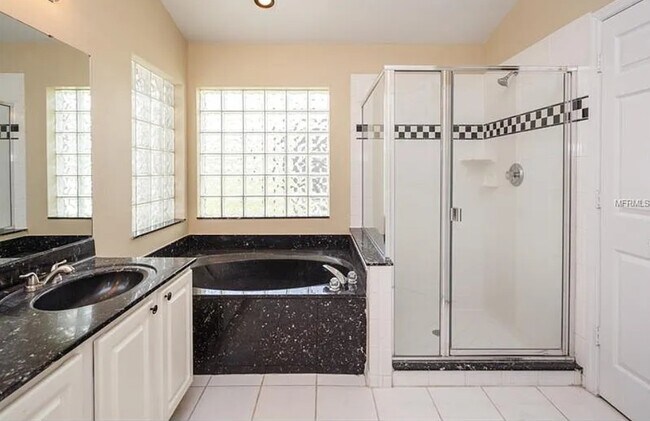 Building Photo - 12687 Waterhaven Cir