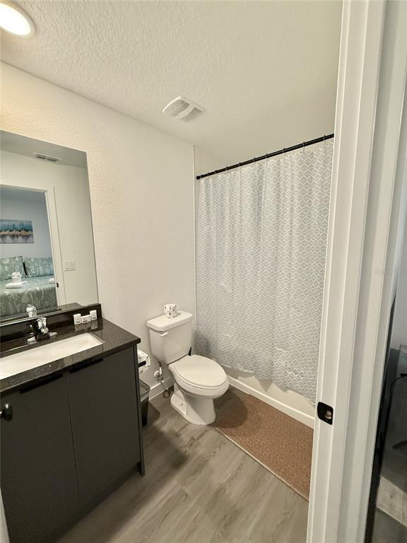 Building Photo - 8759 Zen Dr