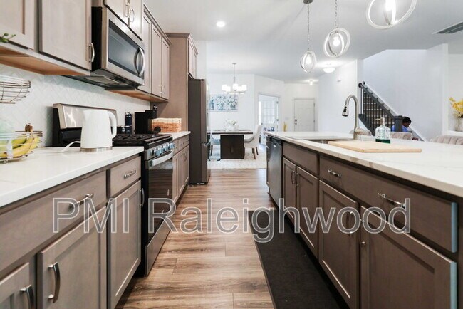 Building Photo - 396 Bent Willow Dr