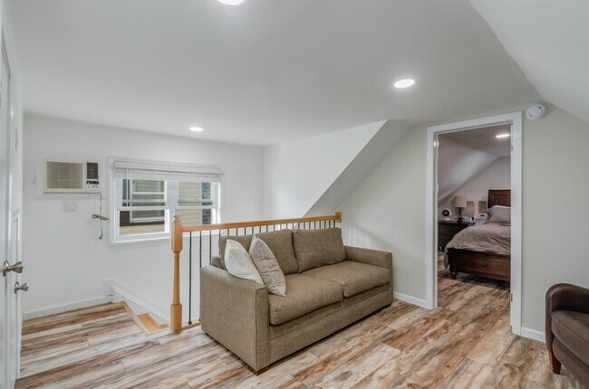 Building Photo - 12 Obrien Ct