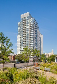 Building Photo - The Hudson