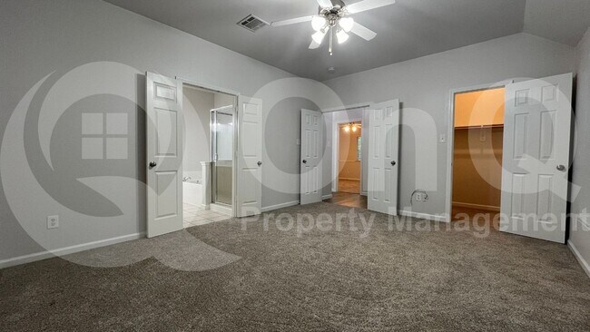Building Photo - 1509 Lacewing Dr