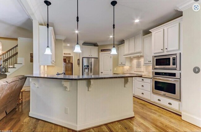 Building Photo - 8706 Invershield Ct