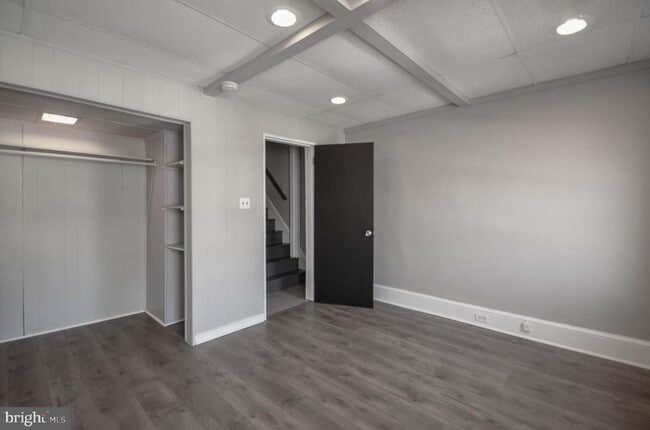 Building Photo - 713 N 12th St