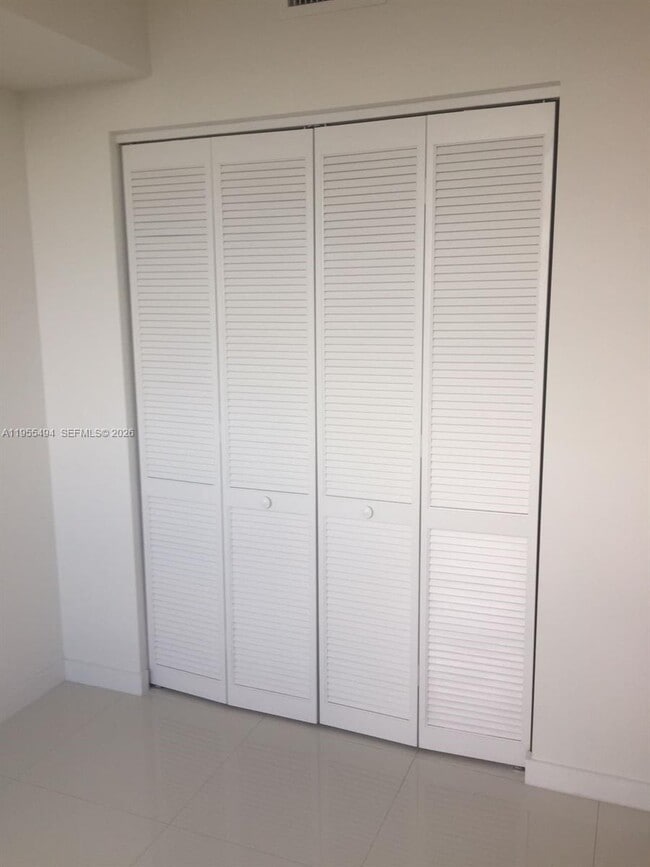 Building Photo - 7751 NW 107th Ave