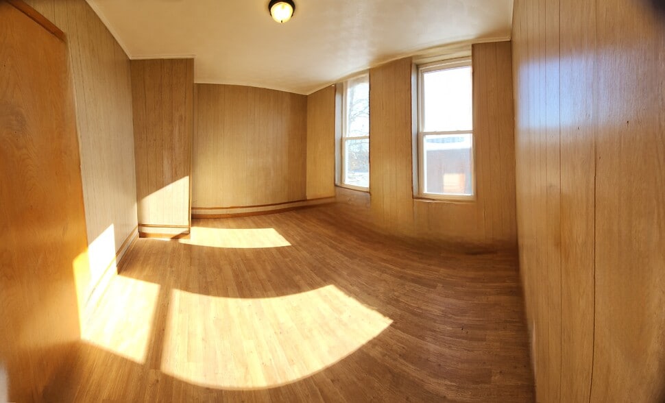 Building Photo - 712 N Market St