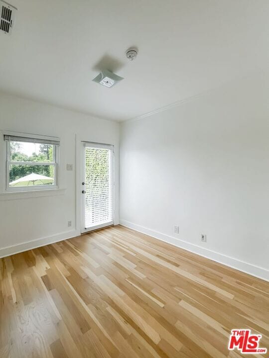 Building Photo - 1233 Ozeta Terrace
