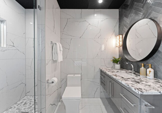 Building Photo - 8776 Harbor Cir
