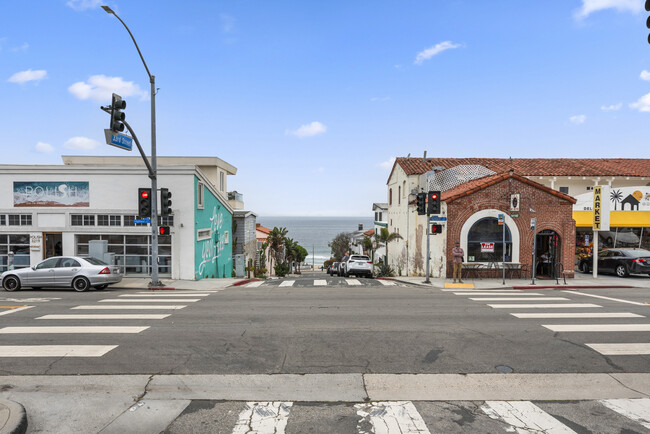 Building Photo - 3307 Highland Ave