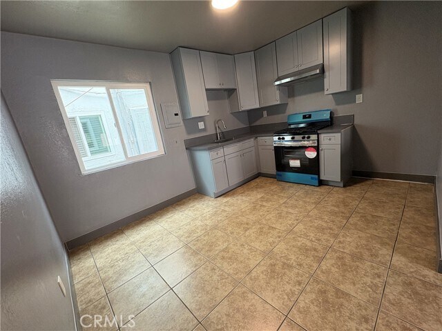 Building Photo - 1905 W Myrtle St