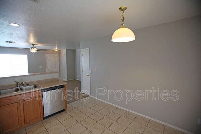Building Photo - 15312 W Watson Ln
