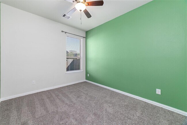 Building Photo - 8807 Harvest River Dr