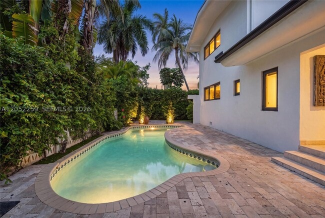 Building Photo - 7810 Beach View Dr