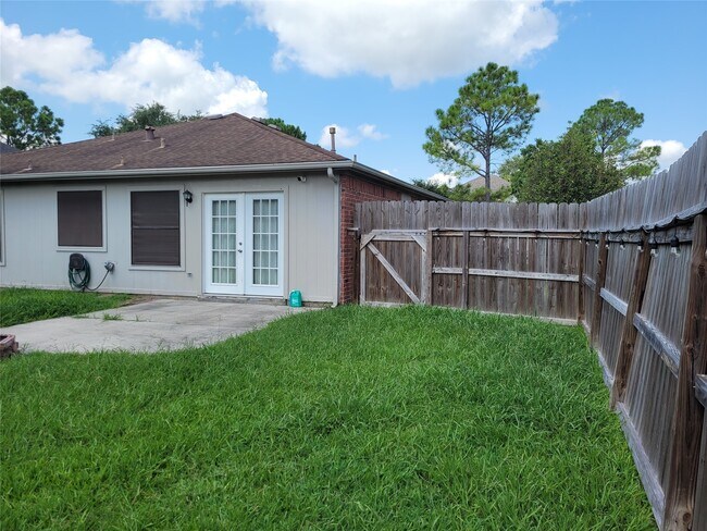 Building Photo - 3401 Wheatstalk Ln