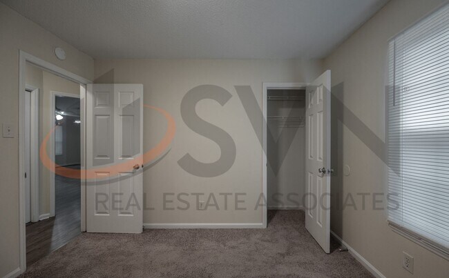 Building Photo - 3BR, 2BA Durham Home with Deck and LVP Flooring
