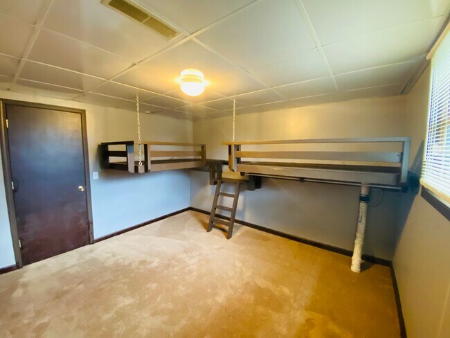 Building Photo - 11266 Billingham Ave NW