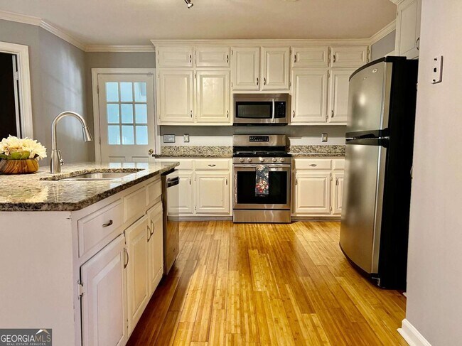 Building Photo - 4650 Kousa Ln