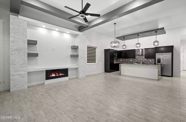 Building Photo - 13832 Paseo de Loma Ct