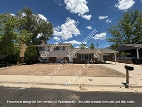 Building Photo - Move-In Discount!!!!  3 bed 2 bath Single Family Home