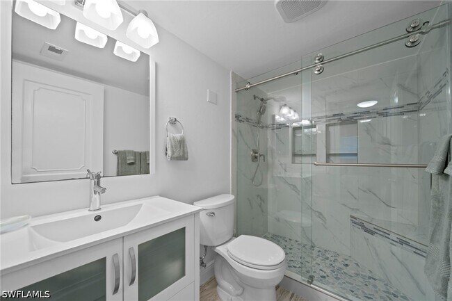 Building Photo - 6400 Estero Blvd