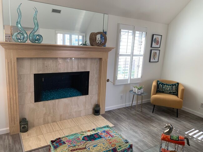 Living Room / TV Room / Fireplace - 7635 Draper Ave