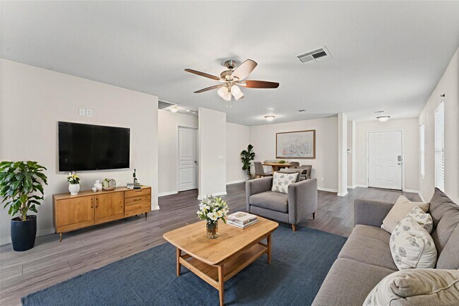 Building Photo - 1722 Ramsay Way