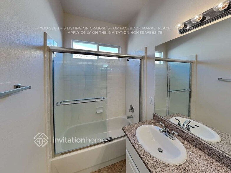 Building Photo - 557 Leap Frog Ave