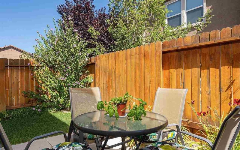 Building Photo - 1965 Black Sand Dr