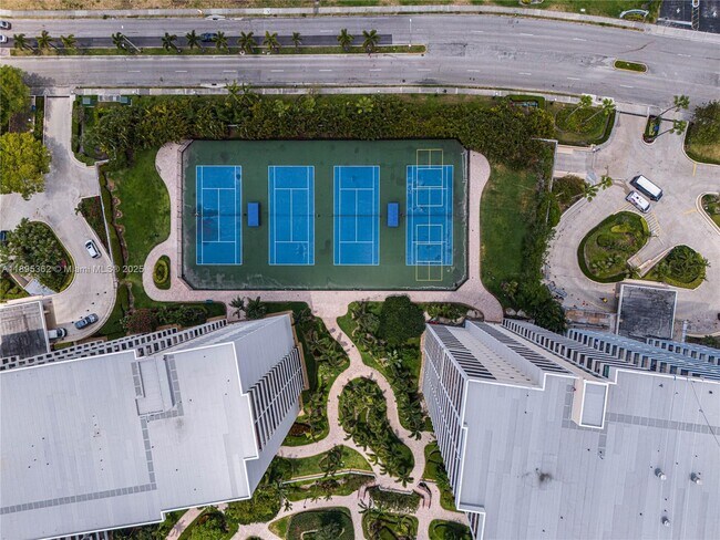 Building Photo - 600 Three Islands Boulevard