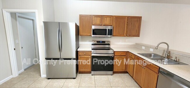 Building Photo - 3837 Mt Carmel Ln