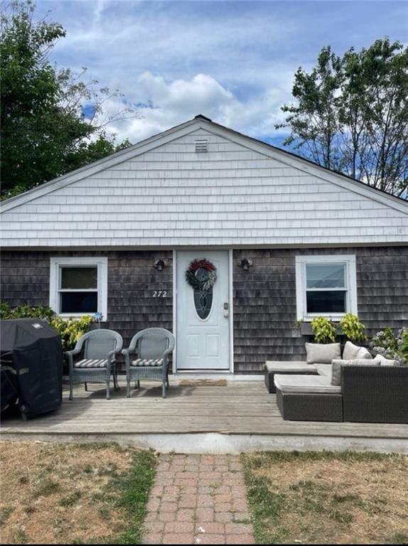 Primary Photo - 272 Riverside St