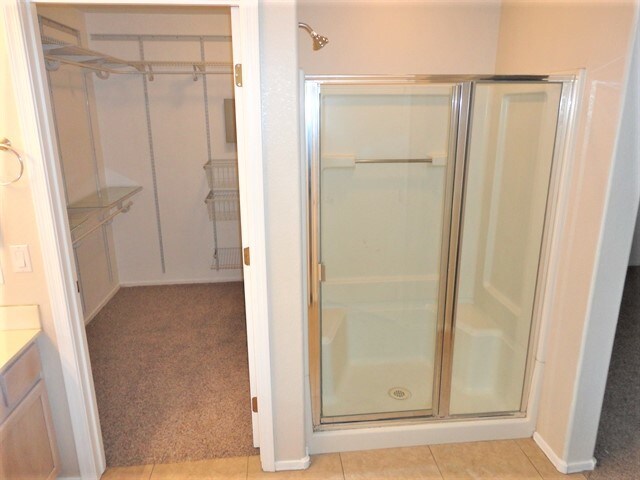 Building Photo - 9045 W Holly St