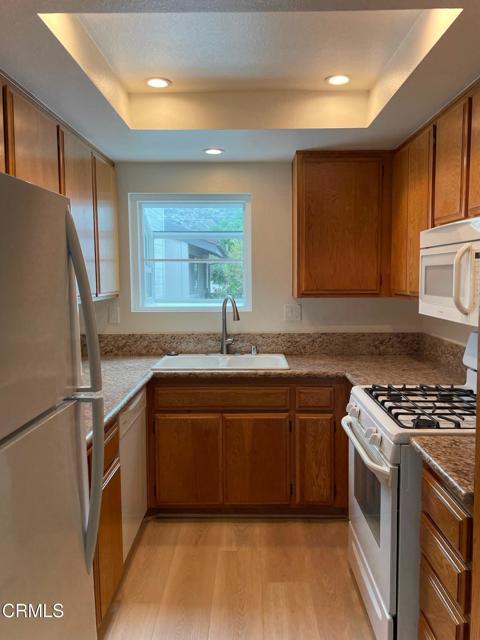 Building Photo - 6443 Stoney View Ln