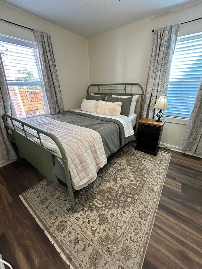 Building Photo - Furnished 2/2 House in Downtown Ellijay- $1,995