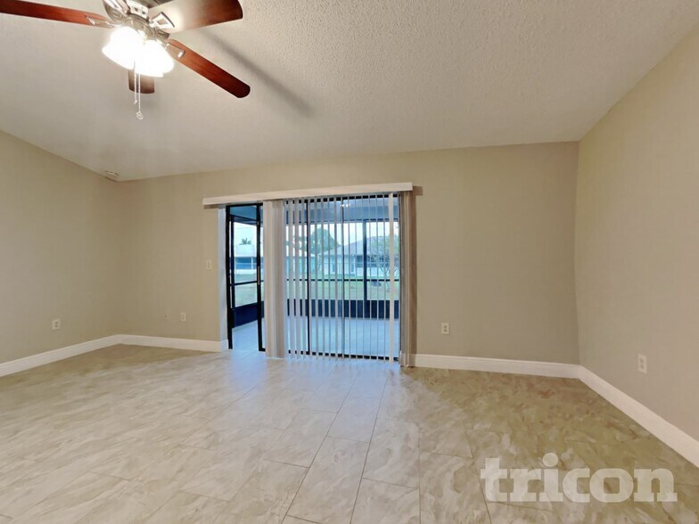 Building Photo - 488 Northview St