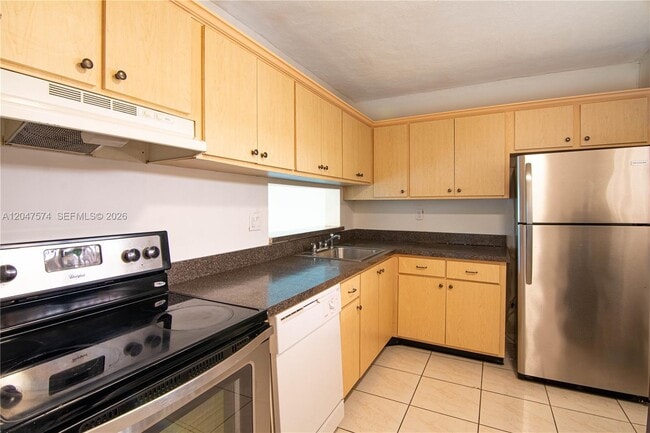 Building Photo - 8600 SW 133rd Avenue Rd