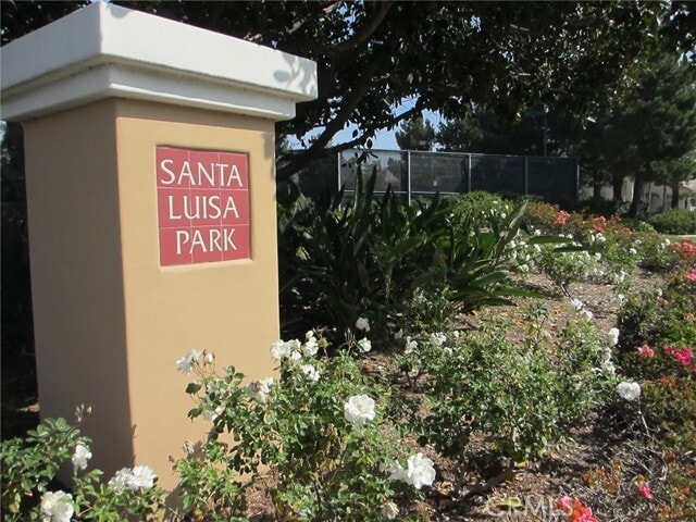 Building Photo - 41 Altezza