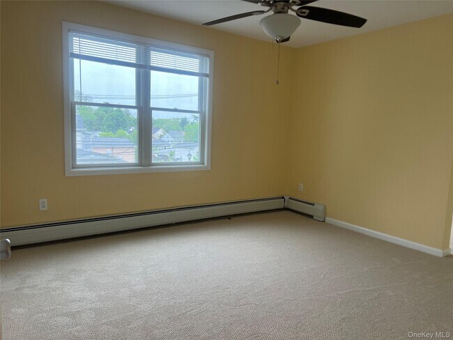 Building Photo - 15 N Liberty Dr