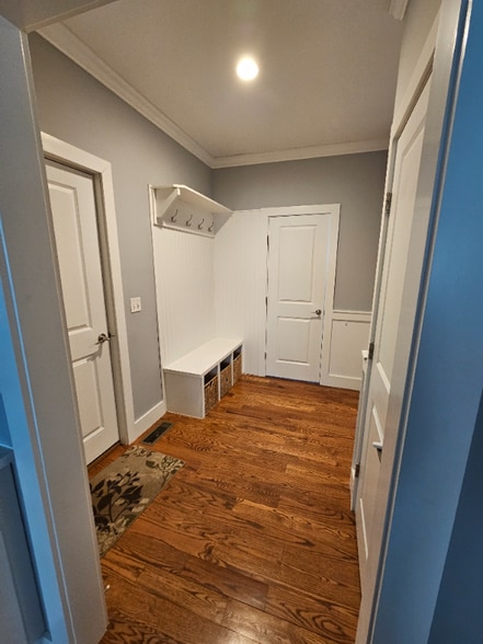 Building Photo - 25 Meridian Ridge Dr