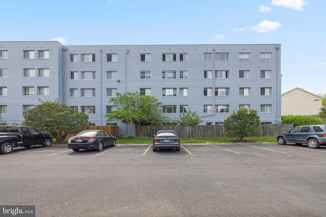 Building Photo - 3701 5th St S