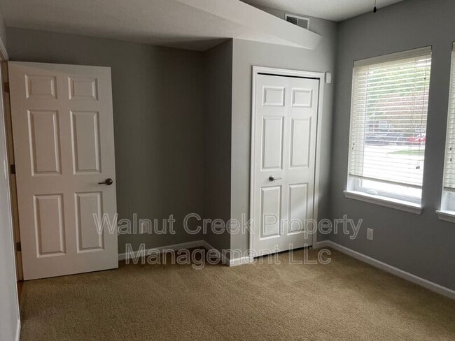 Building Photo - 7405 Battery Park Blvd